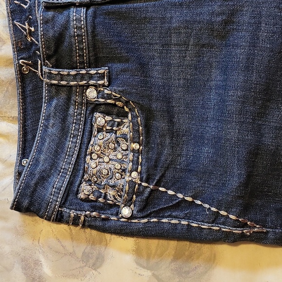 LA IDOL DENIM CAPRI - Picture 4 of 7